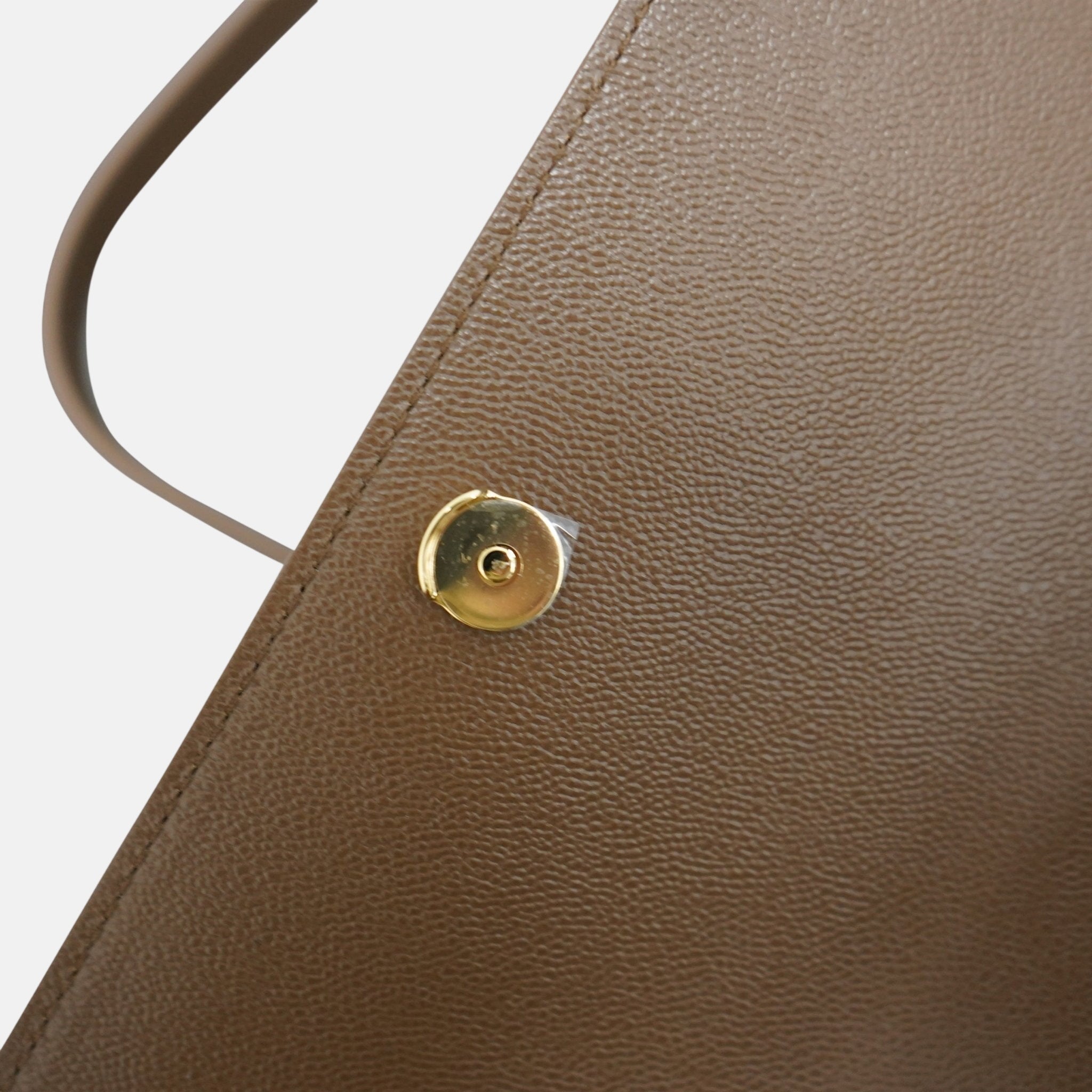 Burberry Womens 'New Hampshire' Leather Shoulder Bag Earth Brown – Grey Box 7 | Studio DOS by Designer Outlet Sales