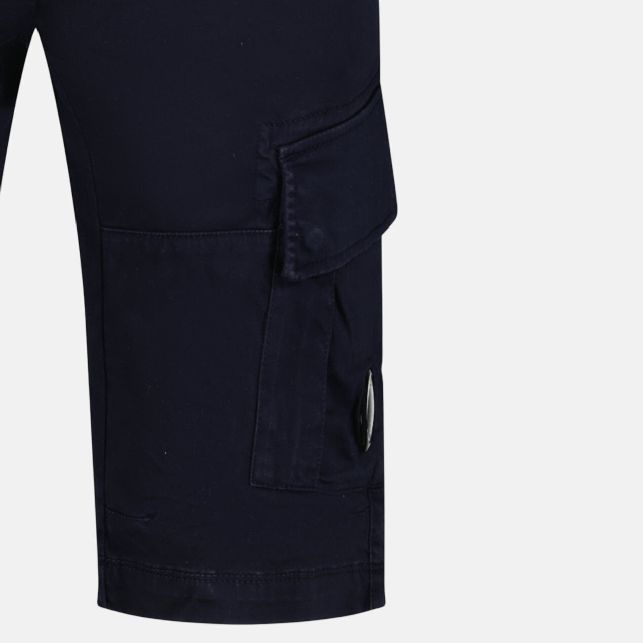 CP Company Bermuda Cargo Lens Shorts Navy – A41 | Studio DOS by Designer Outlet Sales