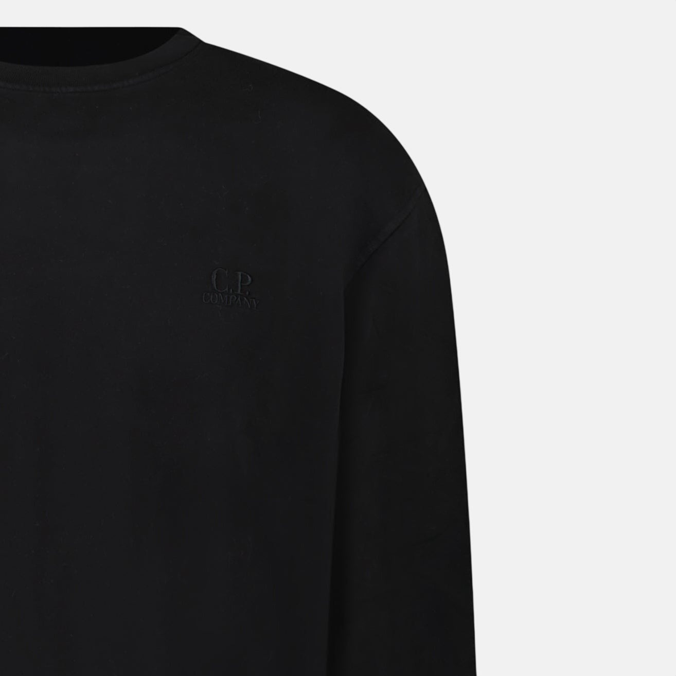 CP Company Brushed and Emerized Diagonal Fleece Crewneck Sweatshirt Black – A30 | Studio DOS by Designer Outlet Sales