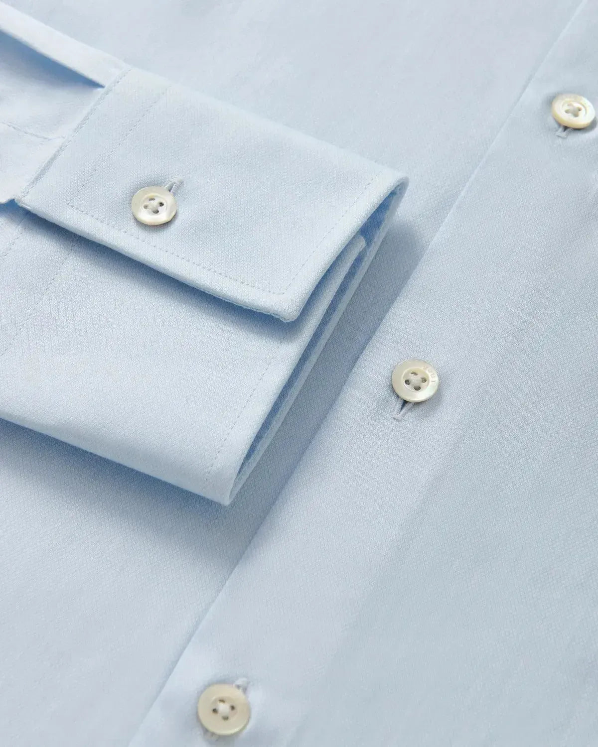 Kilgour Classic Dobby Cotton Shirt Sky – 40541-027-019 | Studio DOS by Designer Outlet Sales