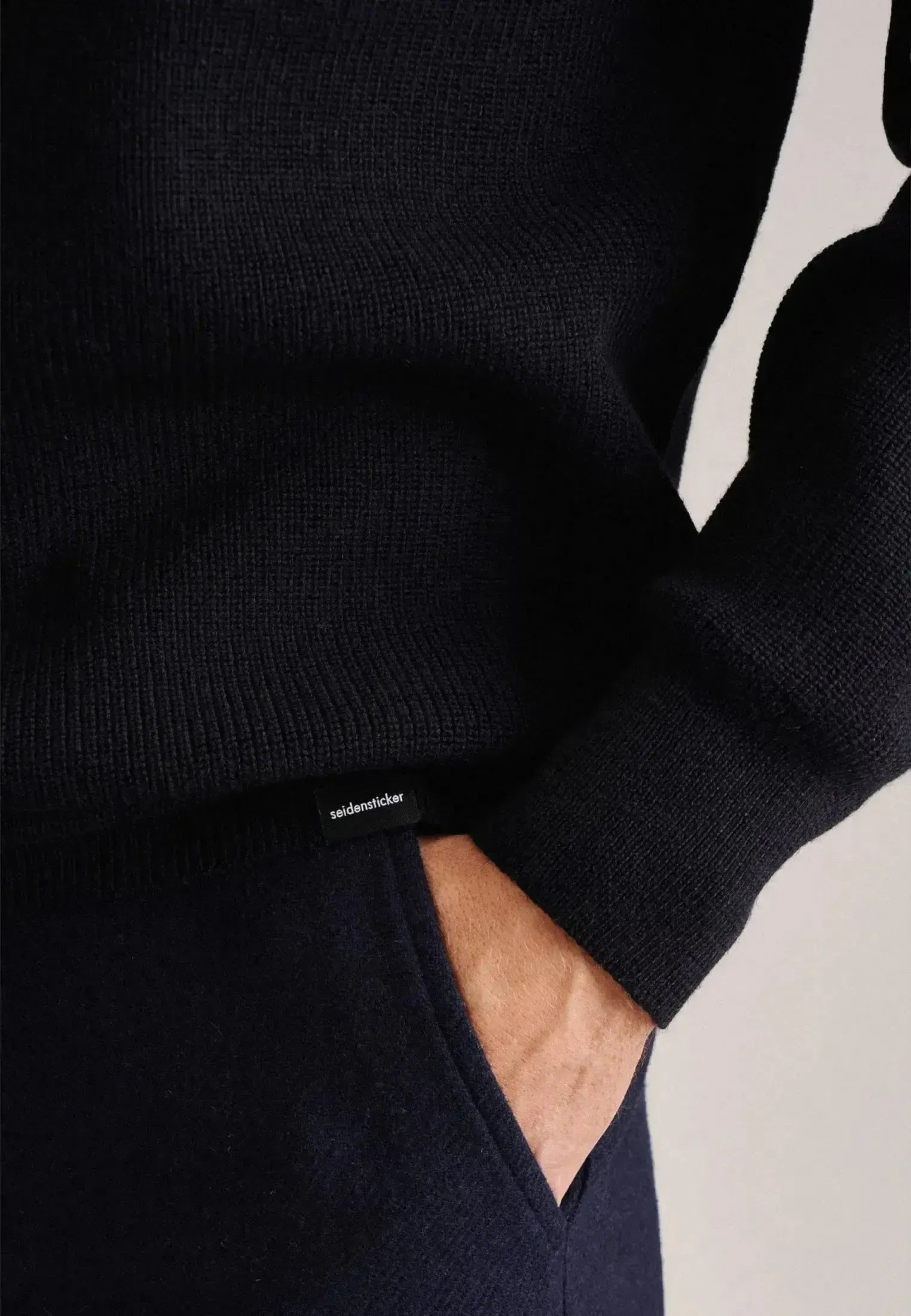Seidensticker Mens Merino Wool Stand Collar 1/4 Zip Knit Dark Blue – 01.143011-19-S | Studio DOS by Designer Outlet Sales