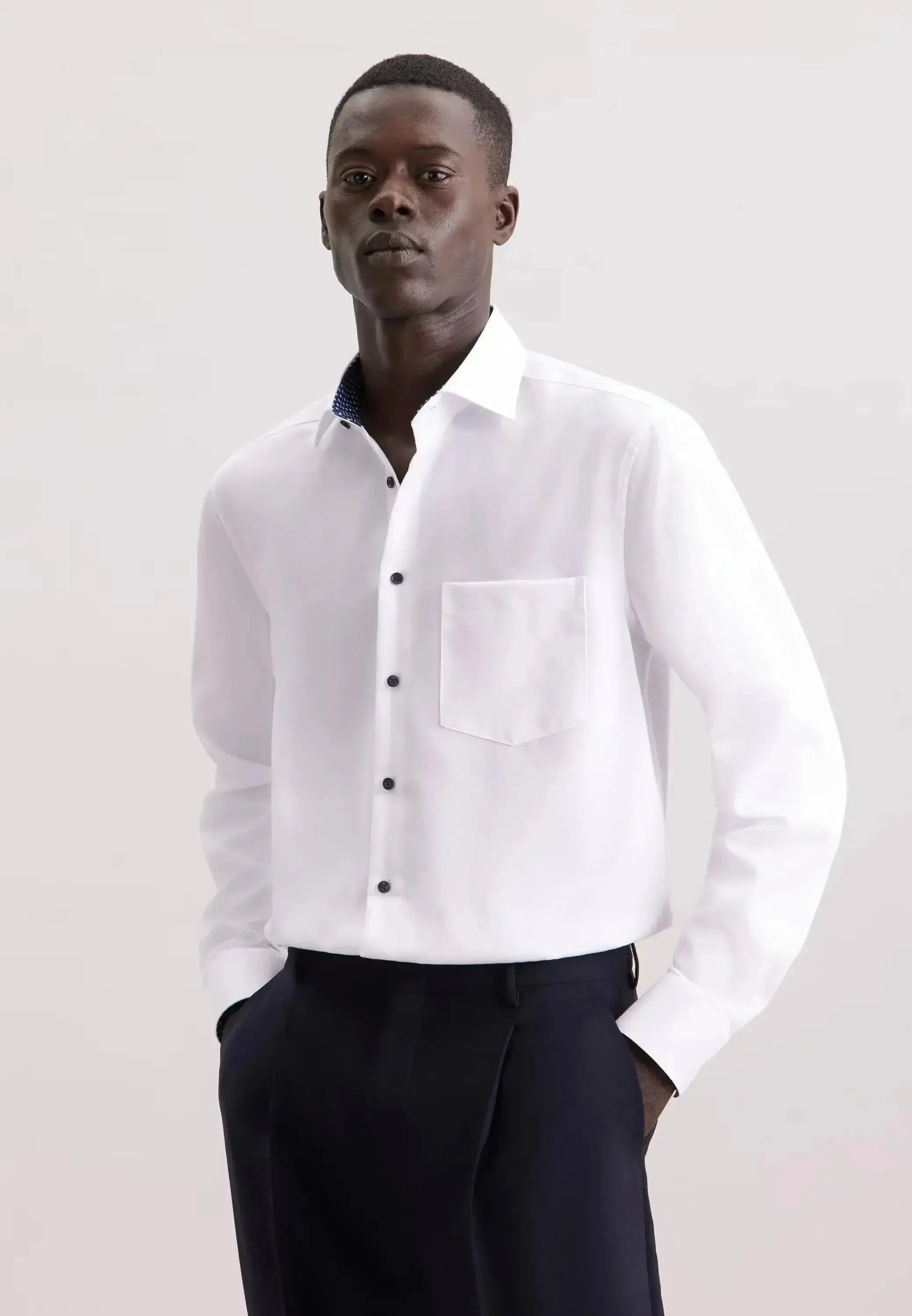 Seidensticker Mens Regular Fit No Iron Contrast Kent Collar Business Shirt White – 01.845538-01-38 | Studio DOS by Designer Outlet Sales