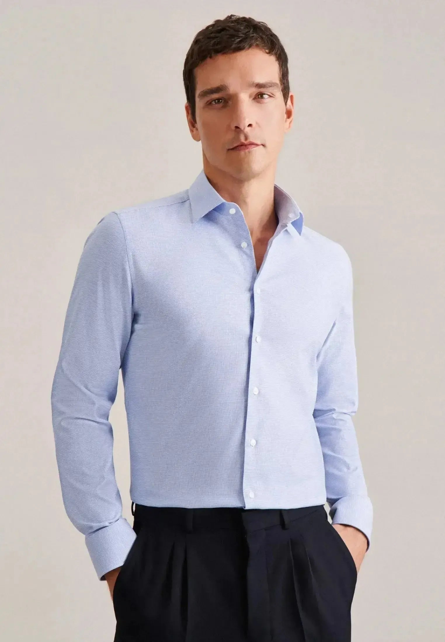 Seidensticker Mens Shaped Fit No Iron New Kent Structured Business Shirt Light Blue – 01.841960-13-37 | Studio DOS by Designer Outlet Sales