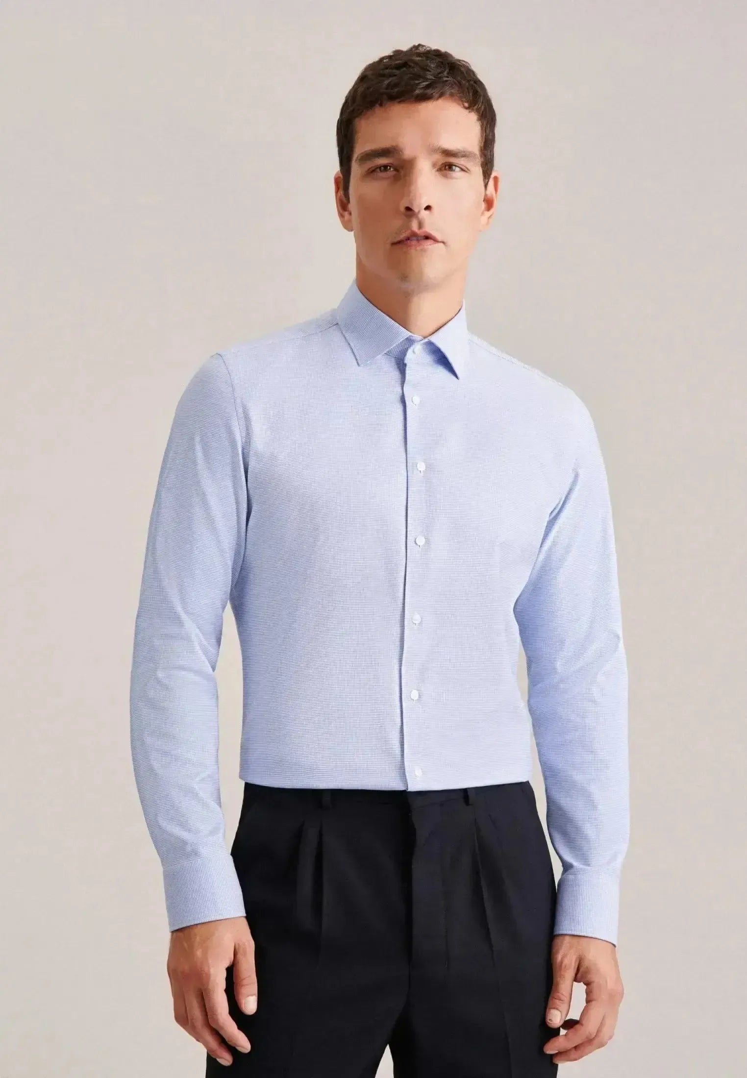Seidensticker Mens Shaped Fit No Iron New Kent Structured Business Shirt Light Blue – 01.841960-13-37 | Studio DOS by Designer Outlet Sales