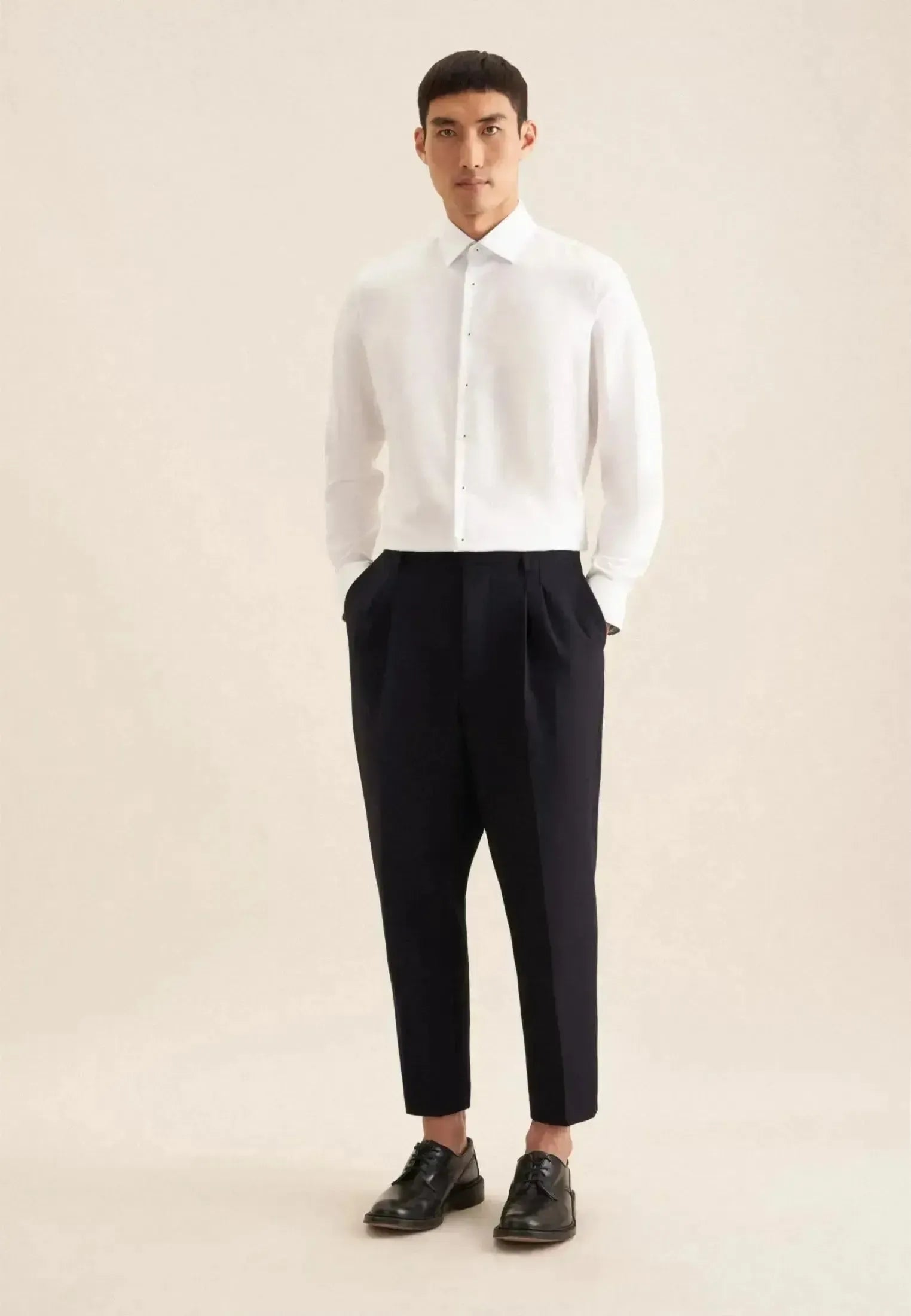 Seidensticker Mens Slim Fit Easy Iron Business Kent Contrast Patch Business Shirt White – 01.647200-01-38 | Studio DOS by Designer Outlet Sales