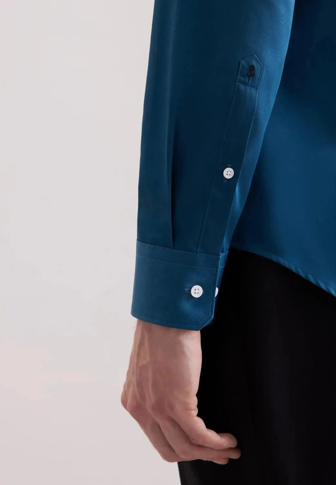Seidensticker Shaped Fit Easy Iron New Kent Business Shirt Dark Teal – 01.845070-78-38 | Studio DOS by Designer Outlet Sales