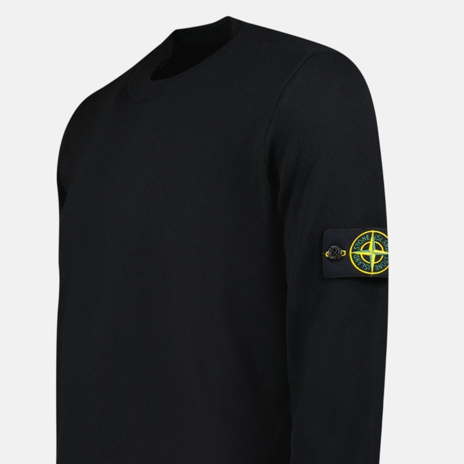 Stone Island Pure Light Wool Crewneck Black – O20 | Studio DOS by Designer Outlet Sales