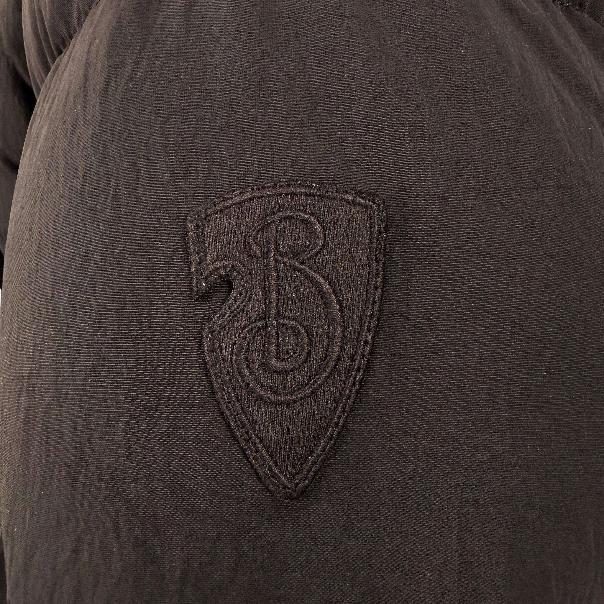 Burberry Technical Nylon Puffer Coat Black – Door Rail U | Studio DOS by Designer Outlet Sales