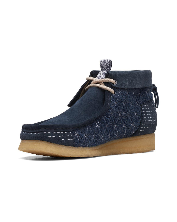 CLARKS ORIGINALS MENS WALLABEE BOOTS NAVY SASHIKO-Designer Outlet Sales