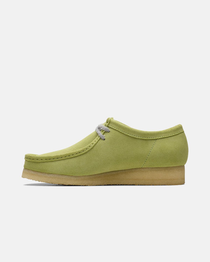 CLARKS ORIGINALS MENS WALLABEE SHOES PALE LIME SUEDE-Designer Outlet Sales