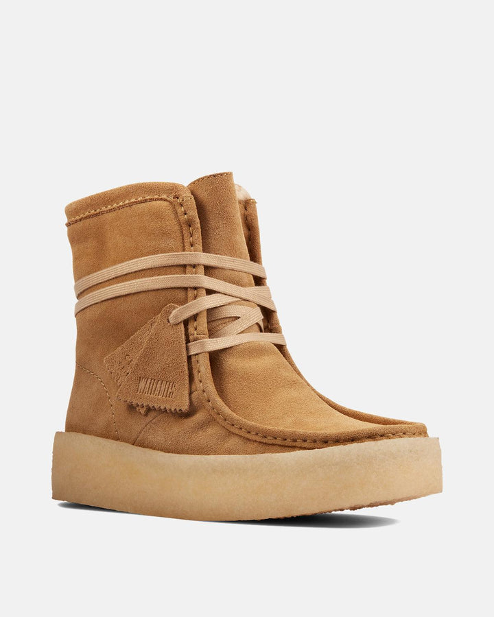 CLARKS ORIGINALS WOMENS WALLABEE CUP HI BOOTS LIGHT TAN SUEDE-Designer Outlet Sales