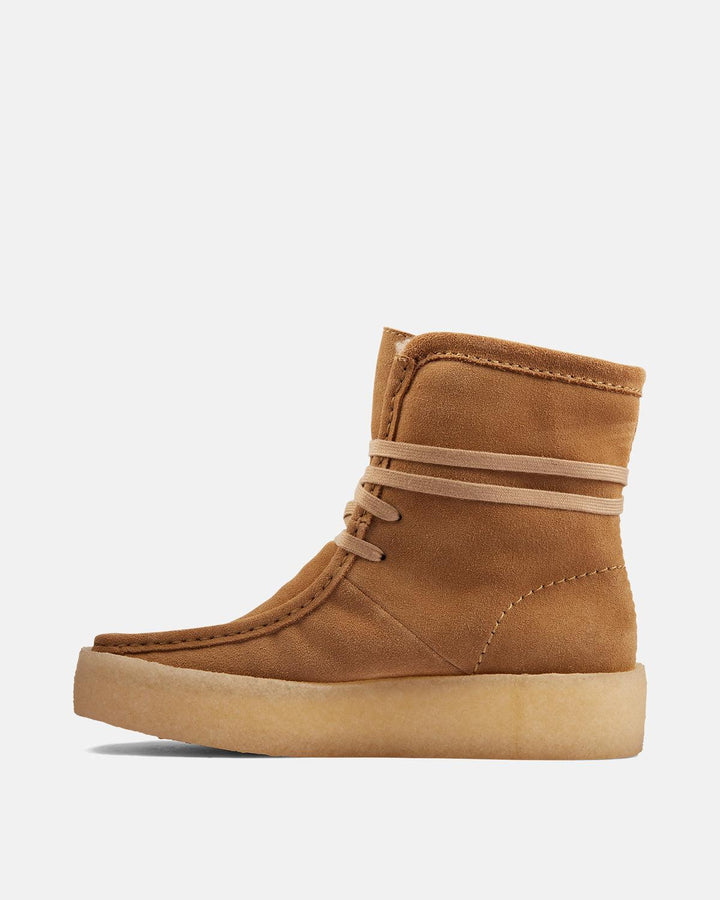 CLARKS ORIGINALS WOMENS WALLABEE CUP HI BOOTS LIGHT TAN SUEDE-Designer Outlet Sales