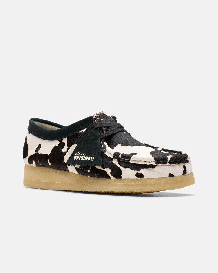 CLARKS ORIGINALS WOMENS WALLABEE SHOES COW PRINT HAIR ON-Designer Outlet Sales