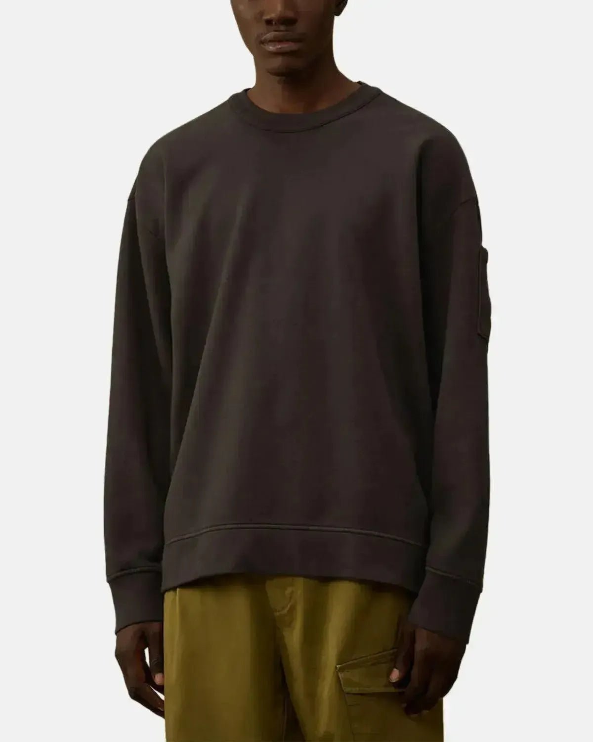 CP COMPANY MENS BRUSHED AND EMERIZED DIAGONAL RAISED FLEECE BOXY SWEAT DARK SHADOW GREY – CP-COMPANY-19CMSS058A-006372G-978-S | Studio DOS by Designer Outlet Sales