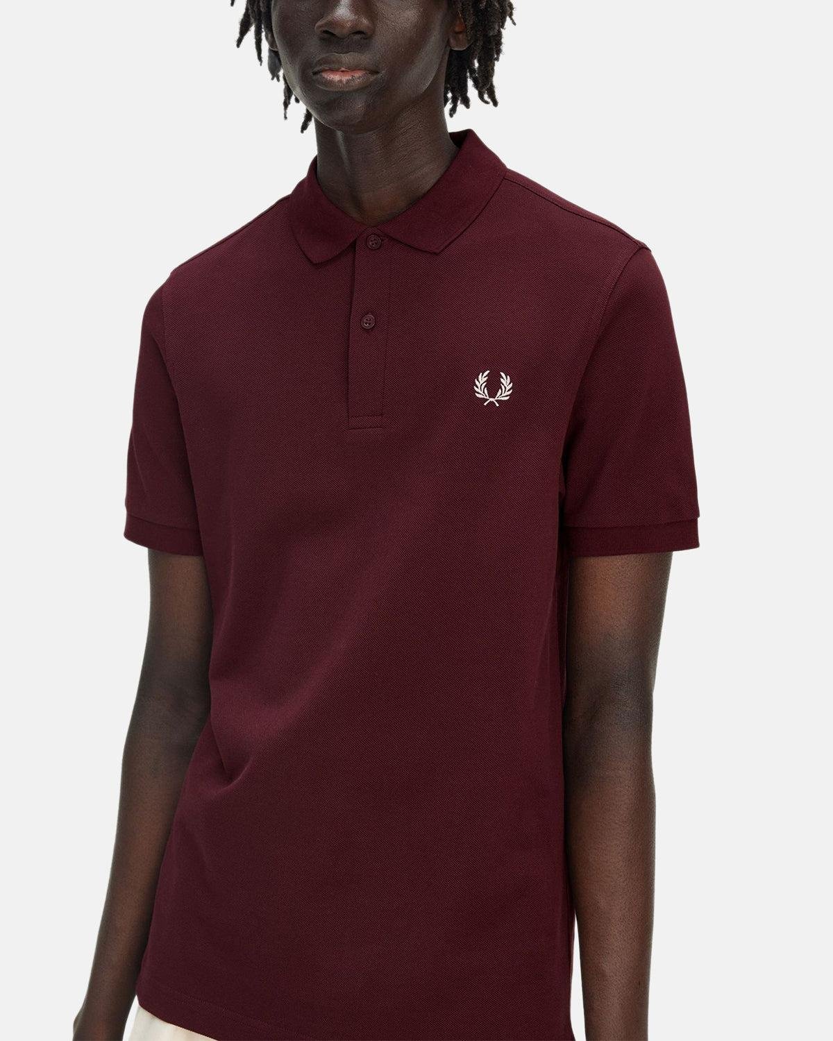 FRED PERRY M6000 POLO SHIRT OXBLOOD ECRU – FRED-PERRY-M6000-597-S | Studio DOS by Designer Outlet Sales