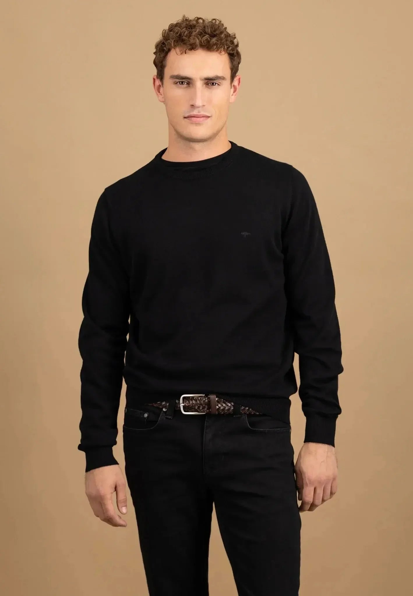 Fynch - Hatton Fine Knit Cotton Crewneck Black – 1514210-999-S | Studio DOS by Designer Outlet Sales