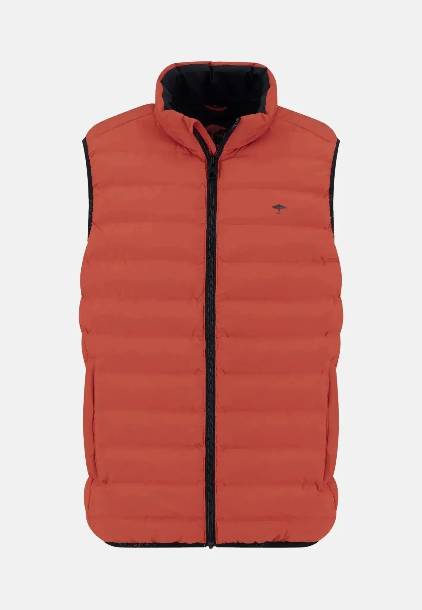 Fynch - Hatton Mens Basic Light Weight Gilet Spicy Red – 15092601-369-S | Studio DOS by Designer Outlet Sales