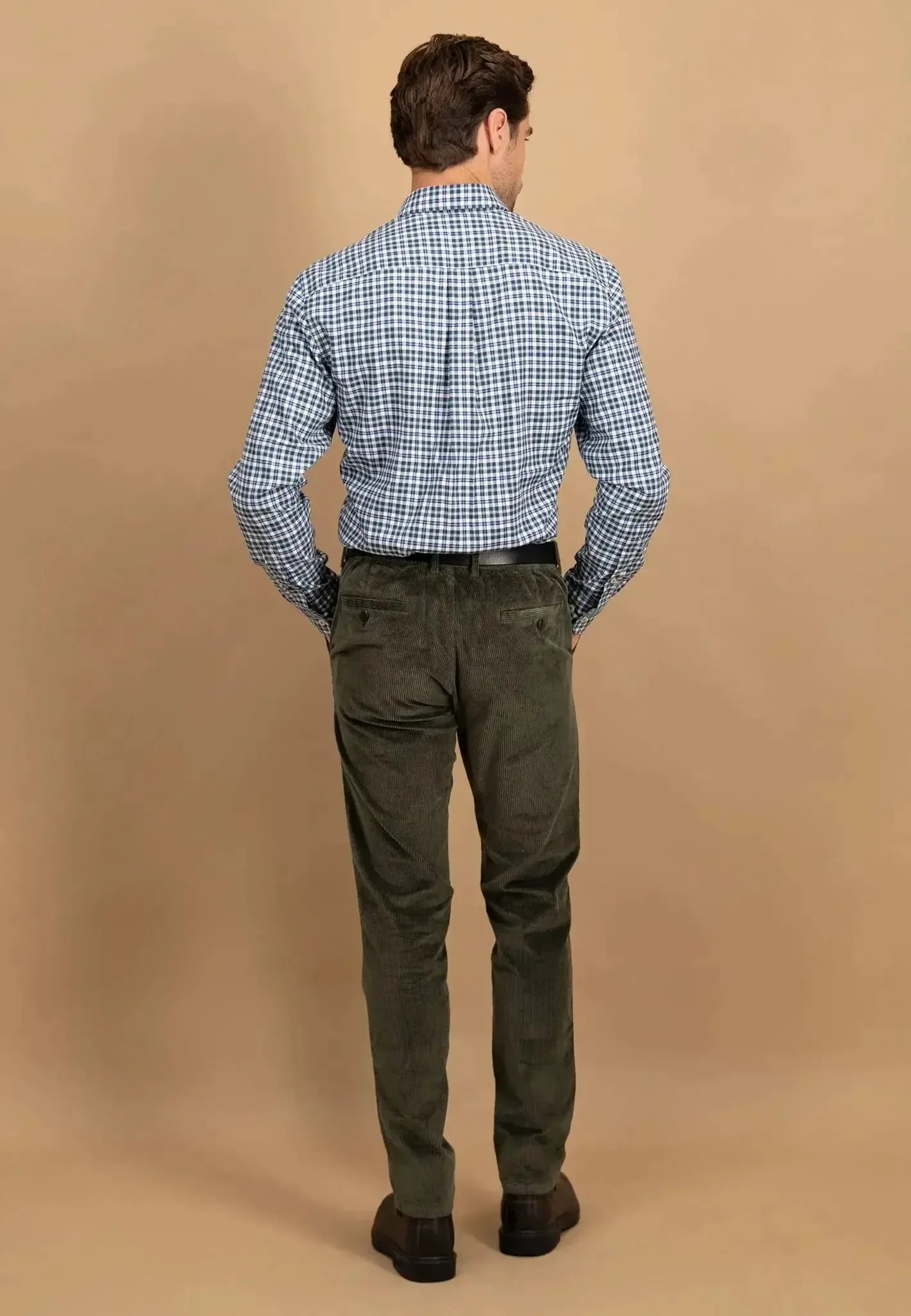 Fynch - Hatton Mens Washed Oxford Check Button Down Shirt Fern – 15088690-734-S | Studio DOS by Designer Outlet Sales