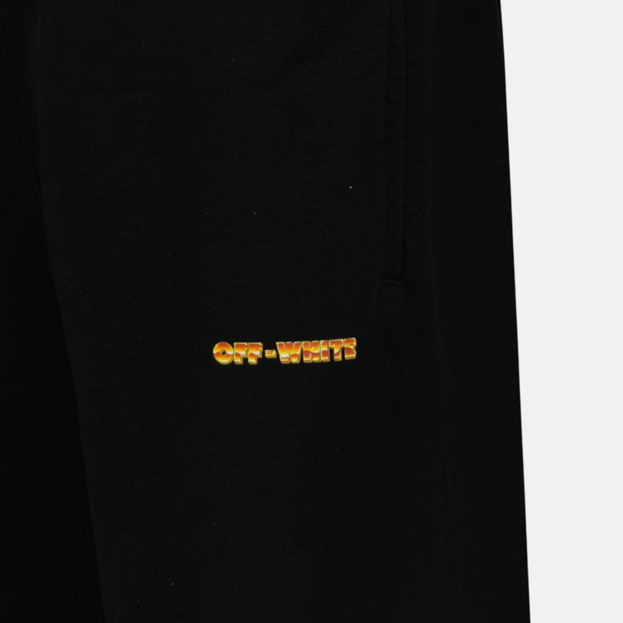 Off - White Gold Metal Arrow Shorts Black – E5 | Studio DOS by Designer Outlet Sales