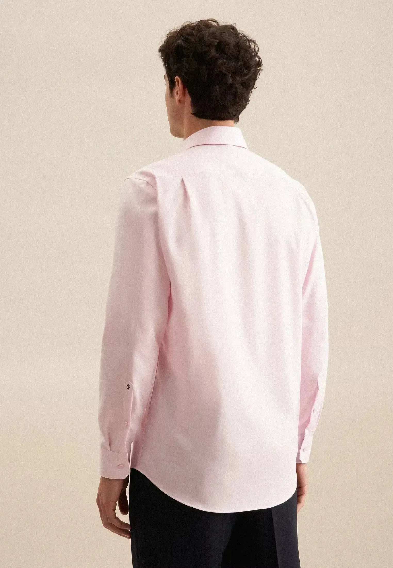 Seidensticker Mens Regular Fit No Iron Business Kent Contrast Patch Business Shirt Pink – 01.147200-42-38 | Studio DOS by Designer Outlet Sales