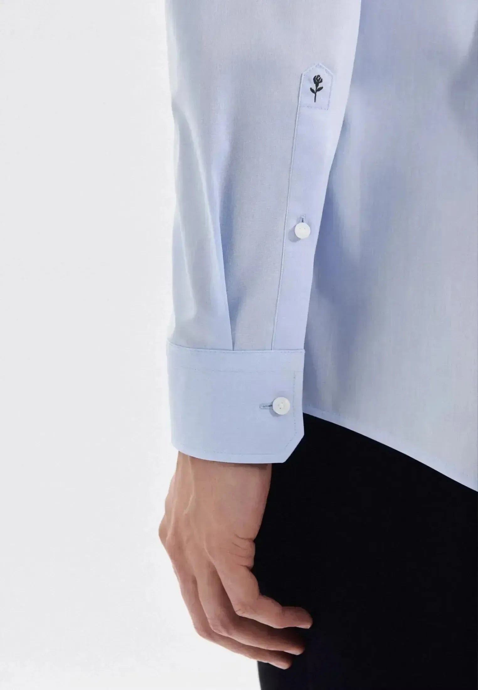 Seidensticker Mens Regular Fit No Iron Kent Collar Business Shirt Light Blue – 01.002000-15-38 | Studio DOS by Designer Outlet Sales