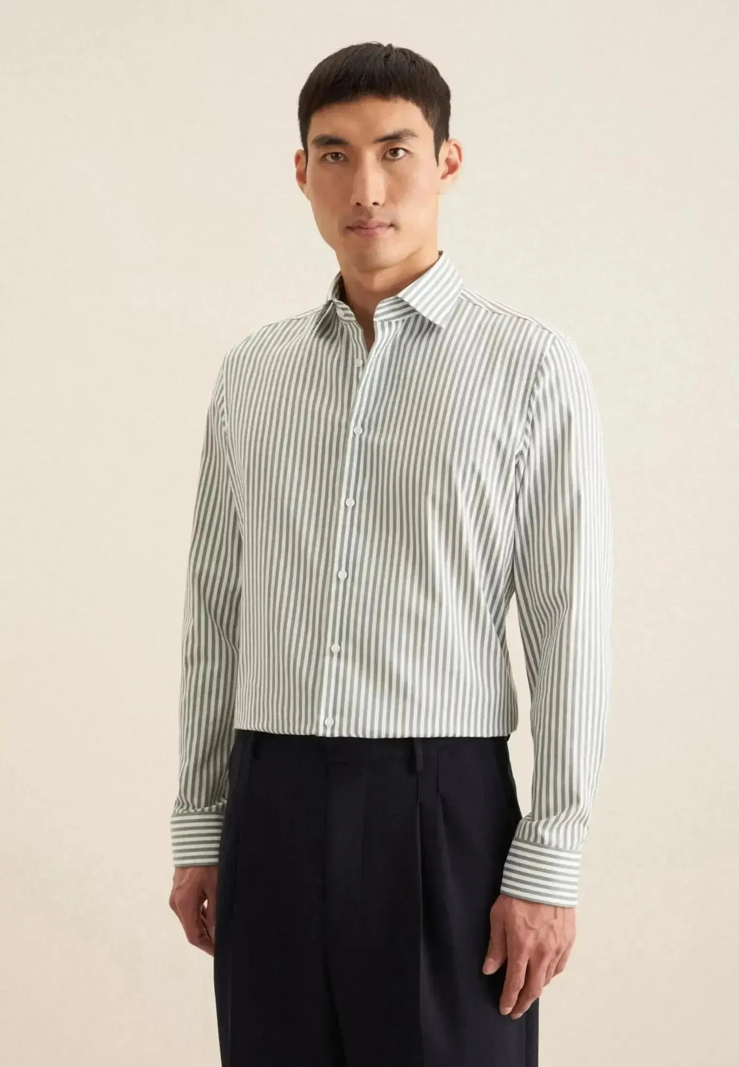 Seidensticker Mens Slim Fit No Iron New Kent Striped Business Shirt Mid Green – 01.643550-72-38 | Studio DOS by Designer Outlet Sales
