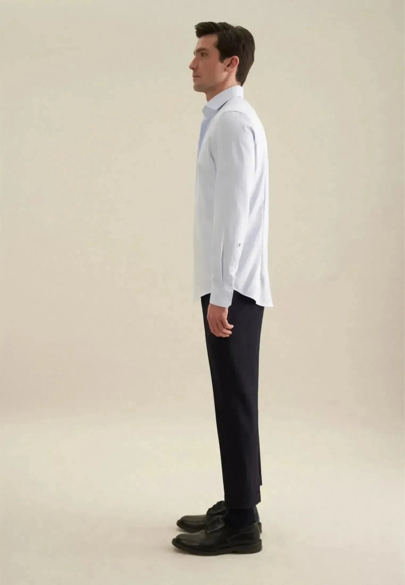 Seidensticker Slim Fit No Iron Spread Kent Structured Business Shirt Light Blue – 01.645657-10-37 | Studio DOS by Designer Outlet Sales