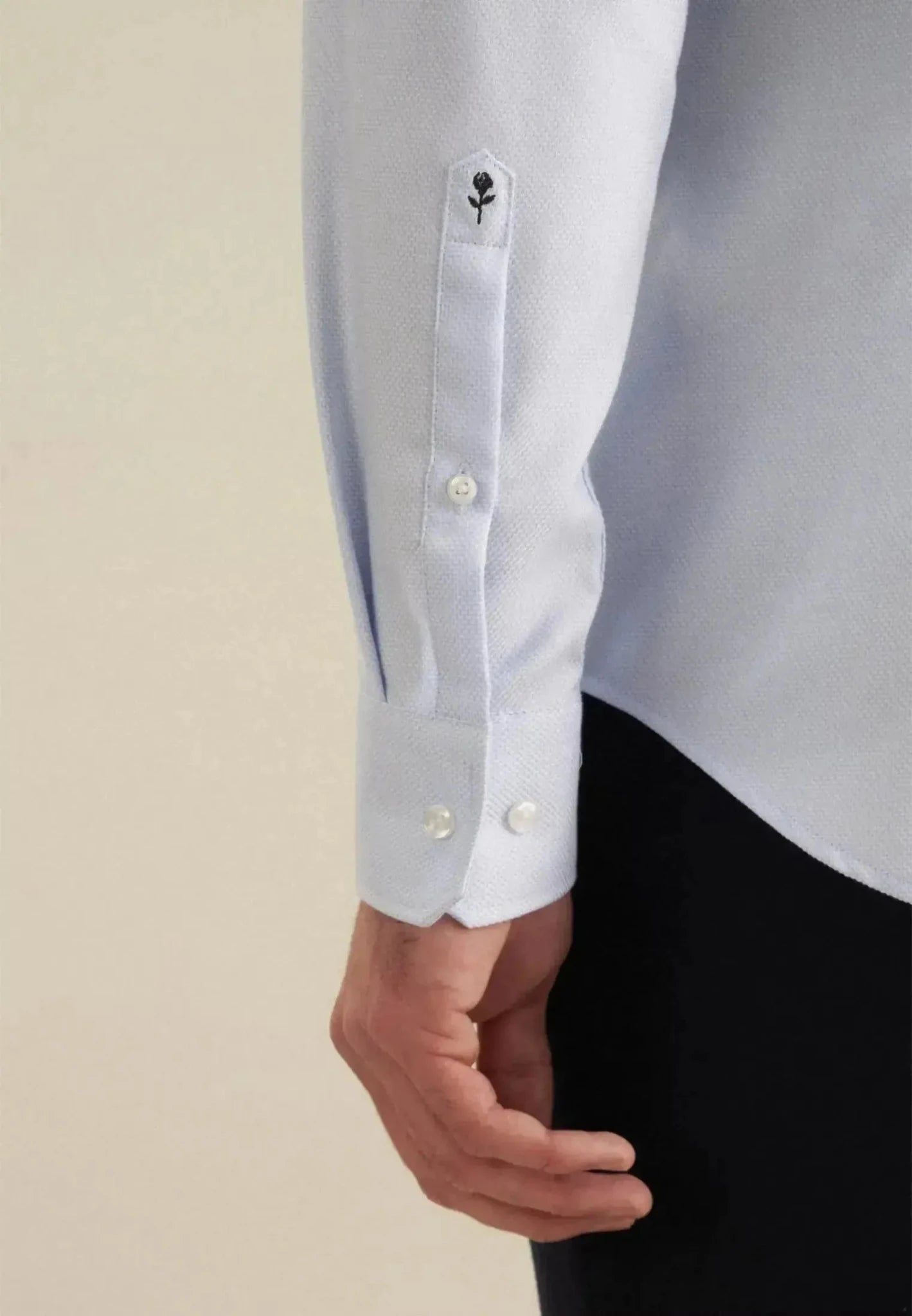 Seidensticker Slim Fit No Iron Spread Kent Structured Business Shirt Light Blue – 01.645657-10-37 | Studio DOS by Designer Outlet Sales