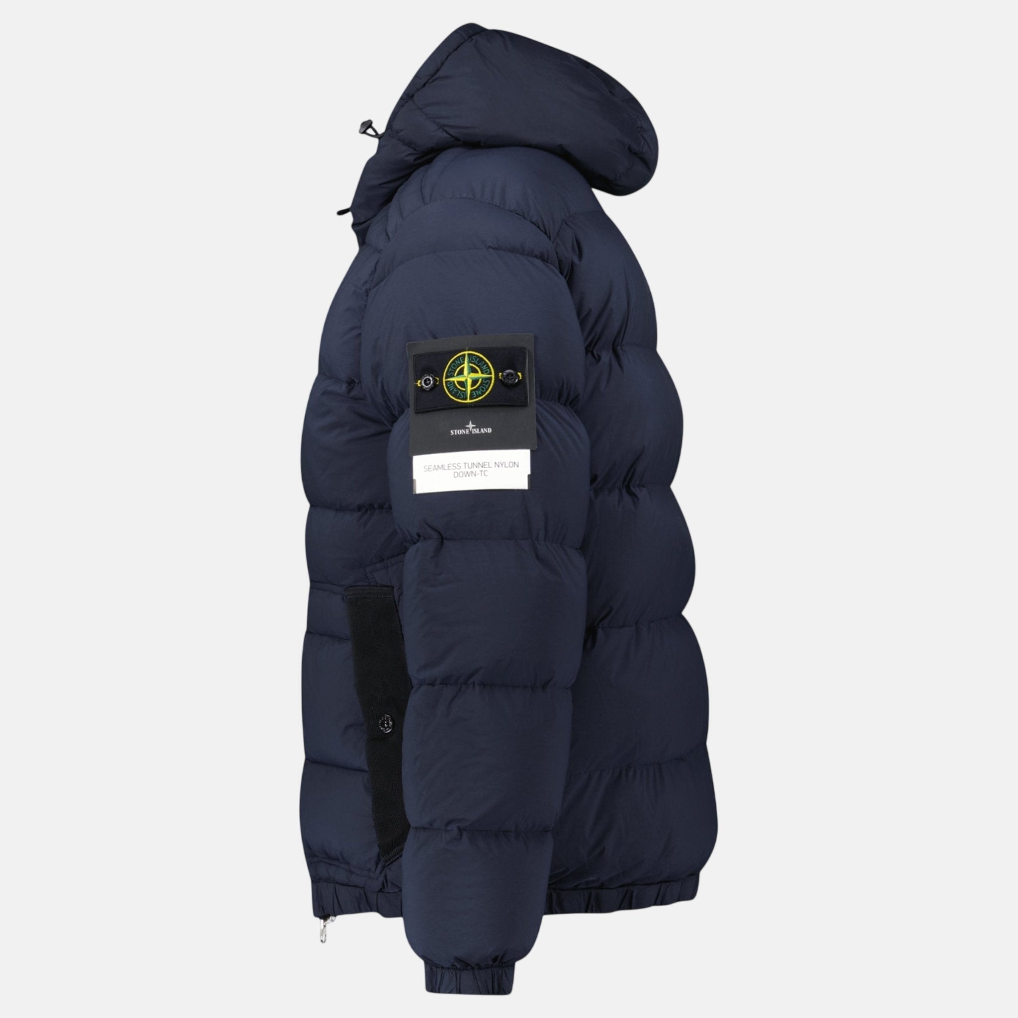 Stone Island Seamless Tunnel Nylon Hooded Puffer Jacket Navy – Rail 4 U | Studio DOS by Designer Outlet Sales