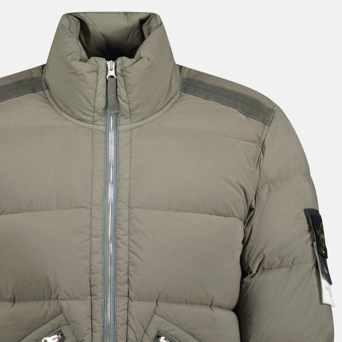 Stone Island Seamless Tunnel Nylon Puffer Jacket Walnut Brown – Rail 5 U | Studio DOS by Designer Outlet Sales