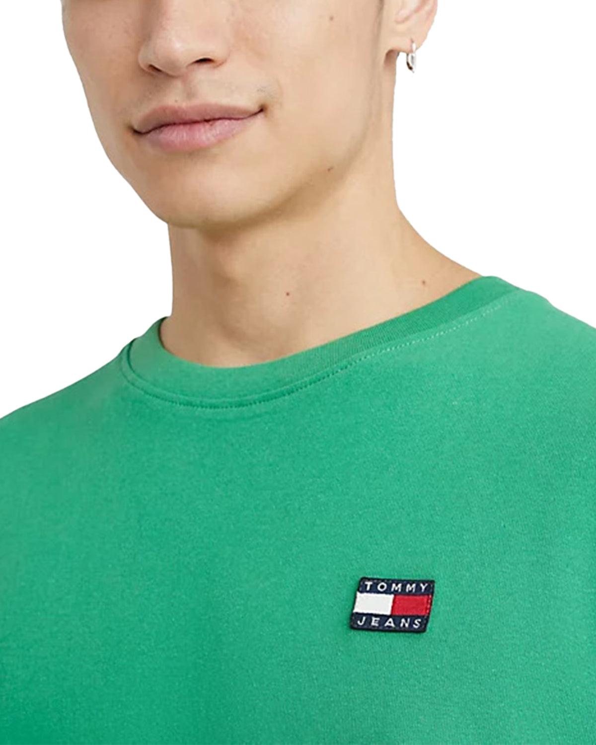 Tommy jeans hot sale green shirt