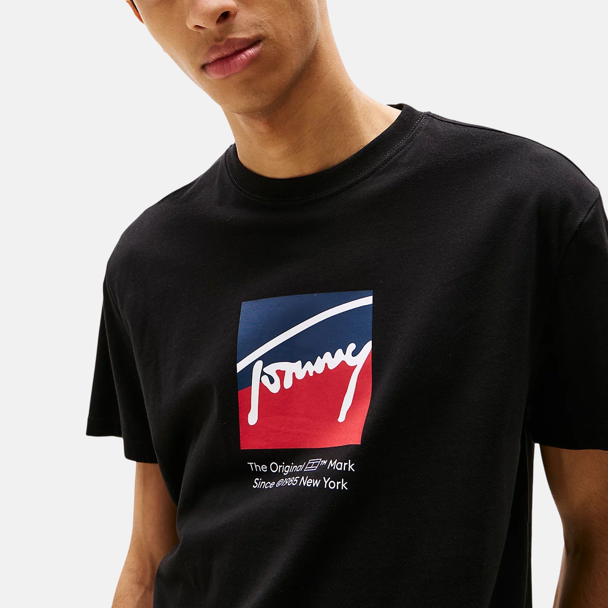 Tommy Jeans Mens Graphic Print Signature Logo T-Shirt Black – SPR237-S | Studio DOS by Designer Outlet Sales