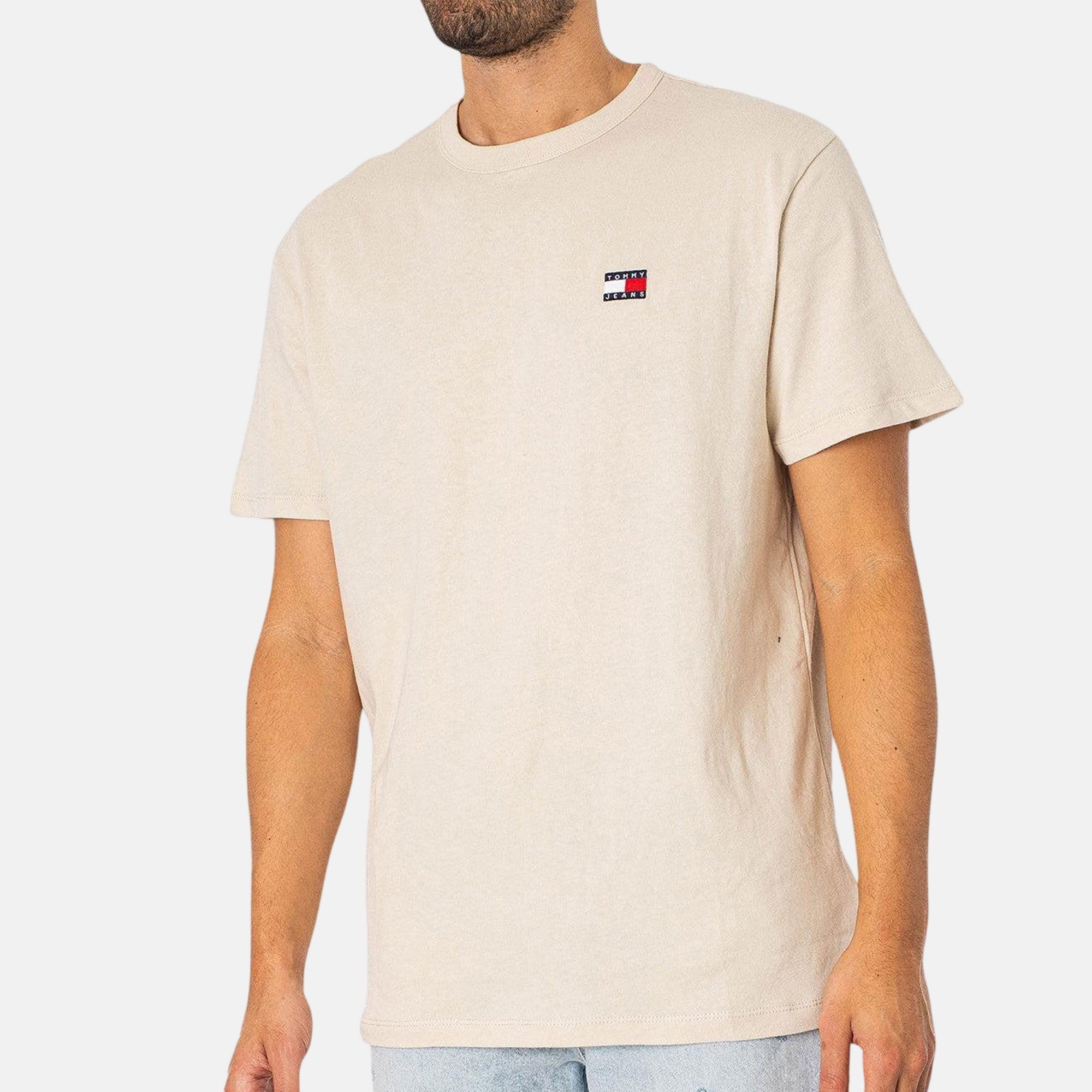 Tommy Jeans Mens Reg Logo Badge T-Shirt Newsprint – SS25282-S | Studio DOS by Designer Outlet Sales