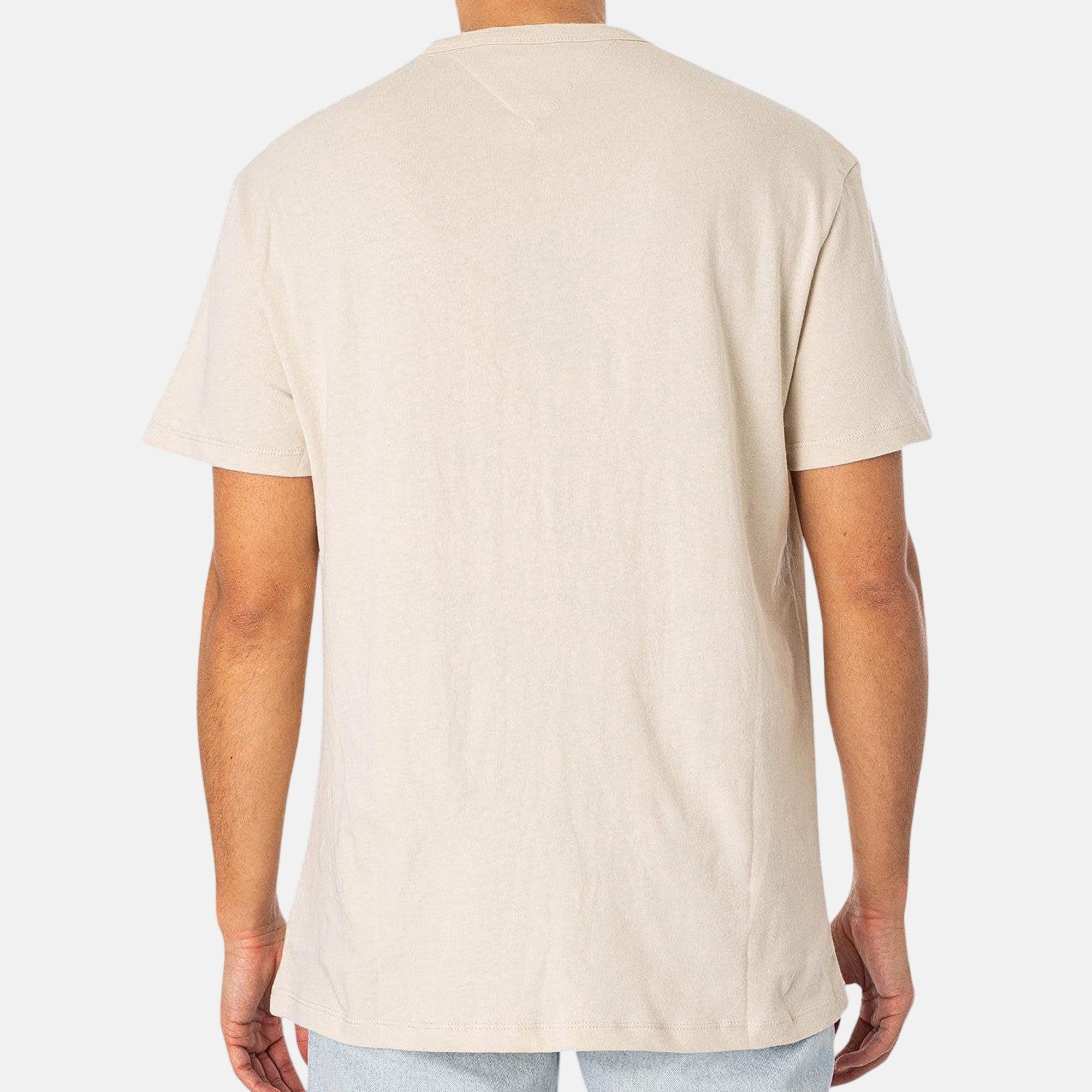 Tommy Jeans Mens Reg Logo Badge T-Shirt Newsprint – SS25282-S | Studio DOS by Designer Outlet Sales